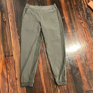 Athleta Textured Brooklyn Jogger